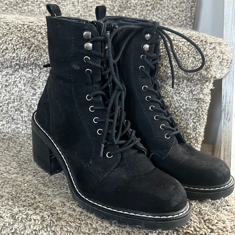 Black boots